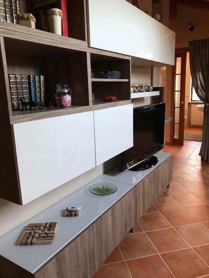 Mansarda Margherita Gozzano Esterno foto
